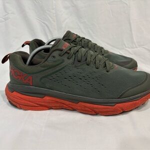 Hoka Challenger ATR 6 running shoes men’s size 10D Olive/Orange